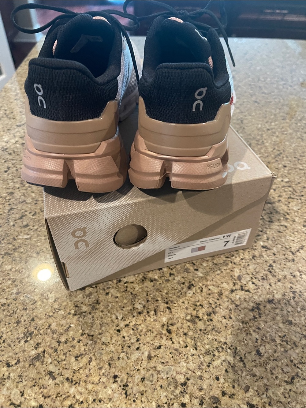 Womens OnCloud Cloudflyer